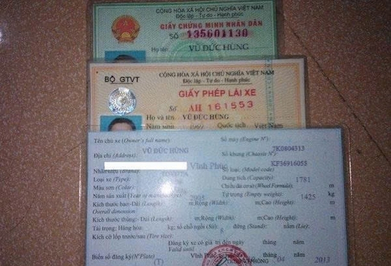 c&aacute;ch &eacute;p plastic bằng b&agrave;n ủi ảnh 7