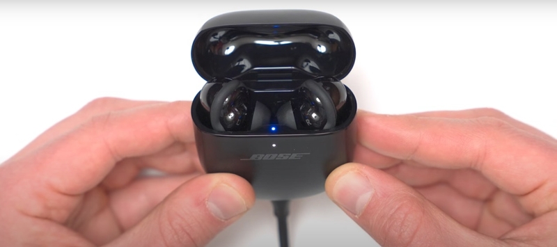 Cách kết nối tai nghe Bluetooth Bose 1