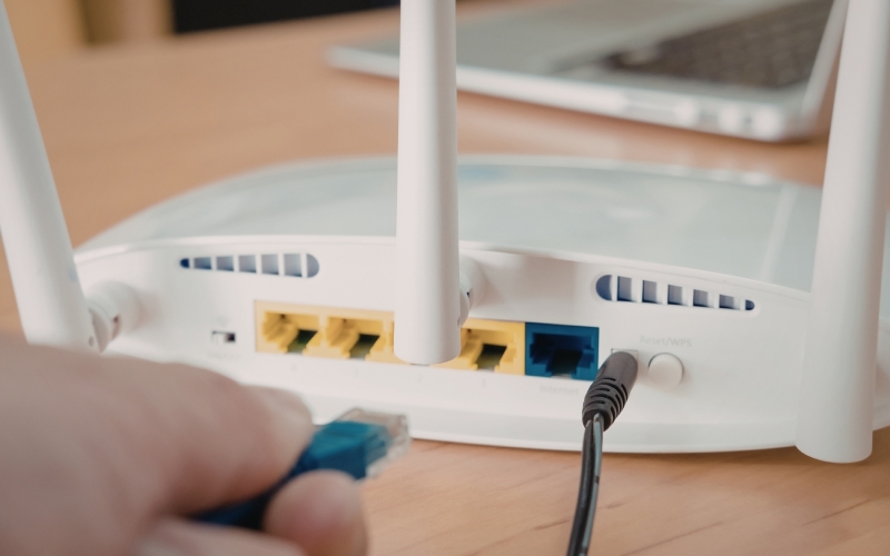 Kết nối Internet cho tivi LG đời cũ bằng cáp LAN