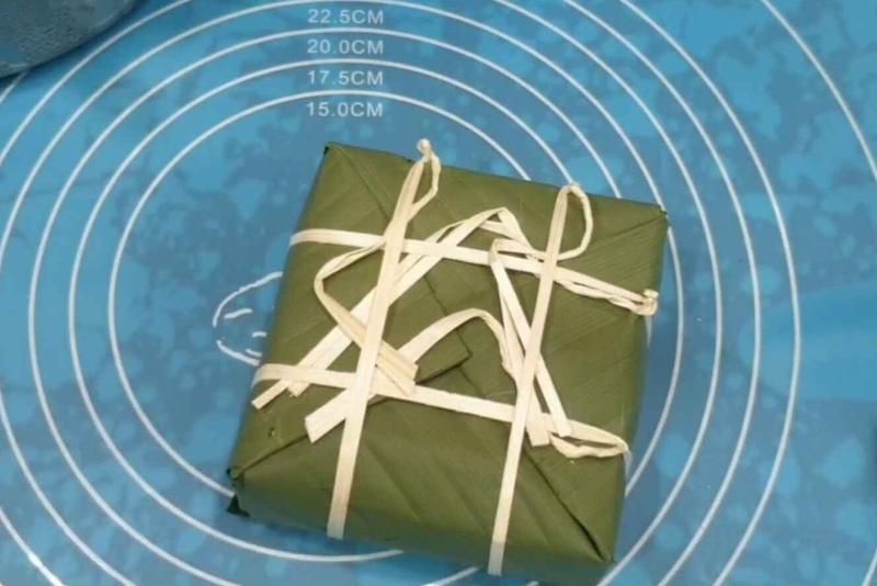 cách làm bánh chưng mật hình 18
