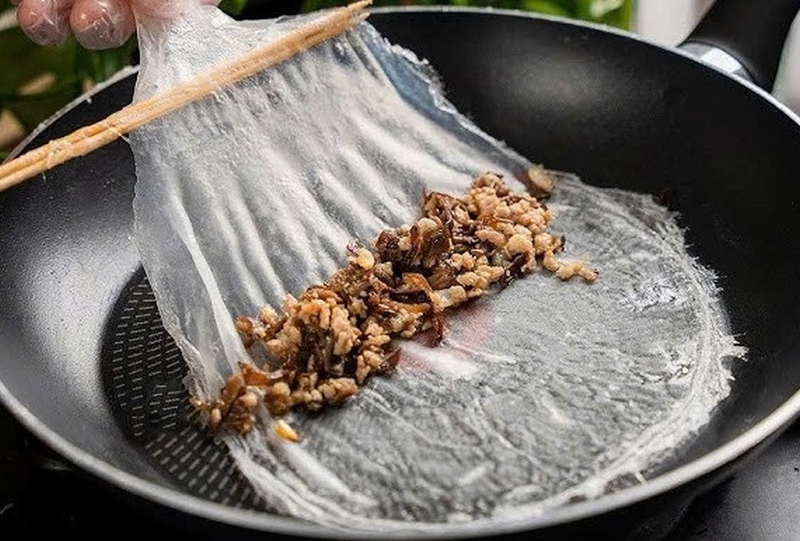 Cách làm bánh cuốn nhân thịt ảnh 4