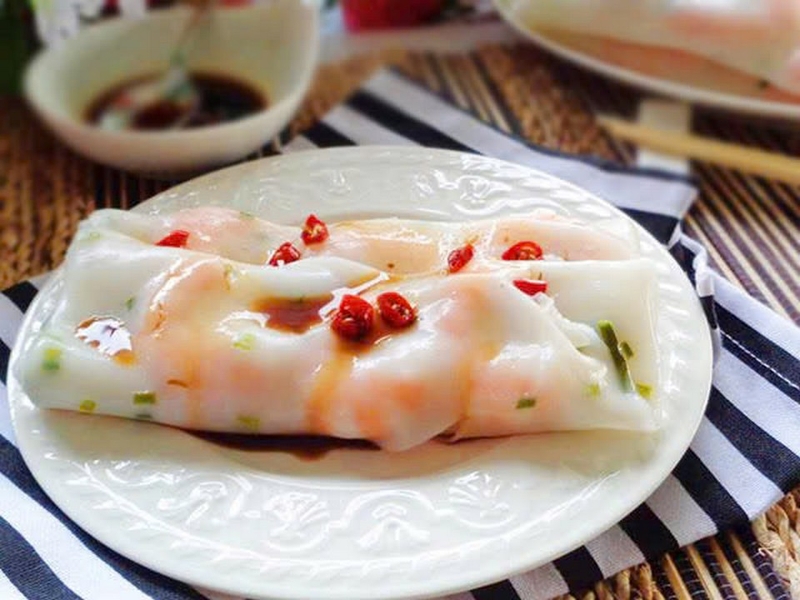 Cách làm bánh cuốn tôm bằng chảo chống dính ảnh 5