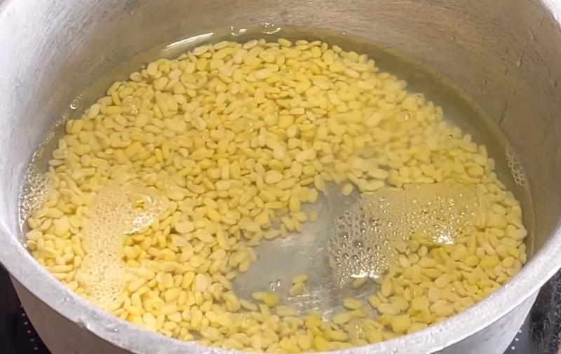 Cách làm bánh da lợn lá dứa thơm lừng