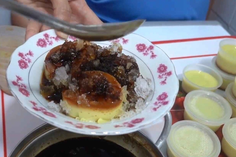 cách làm bánh flan caramen lá dứa 11