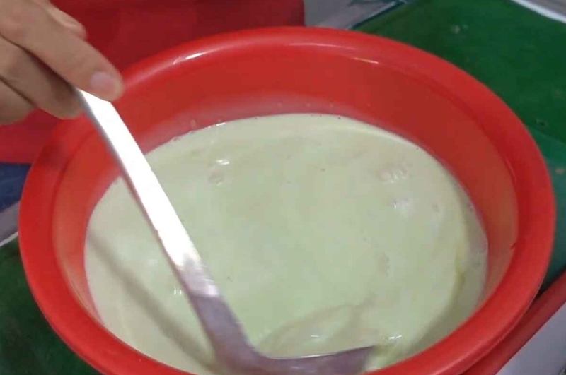 cách làm bánh flan caramen lá dứa 4