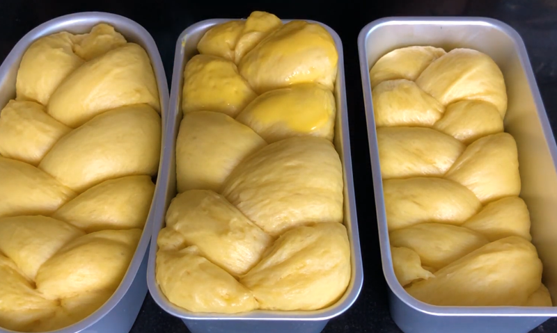 Cách làm bánh mì hoa cúc bằng lò nướng 9