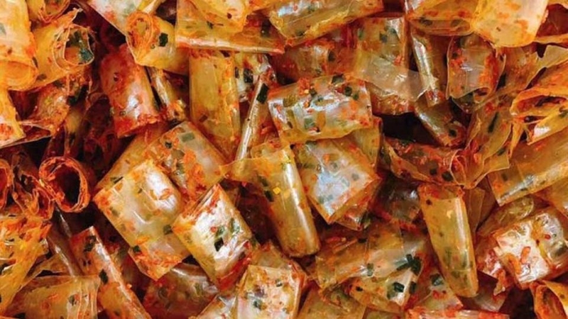 Cách làm bánh tráng trộn sa tế cuốn 3