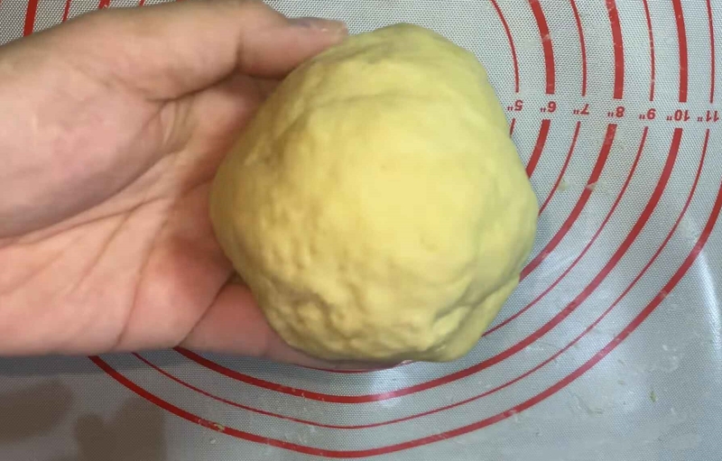 Cách làm bánh xoài đào Jollibee chuẩn vị