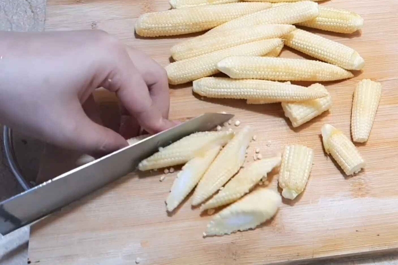 cách làm bắp non xào chay hình 5