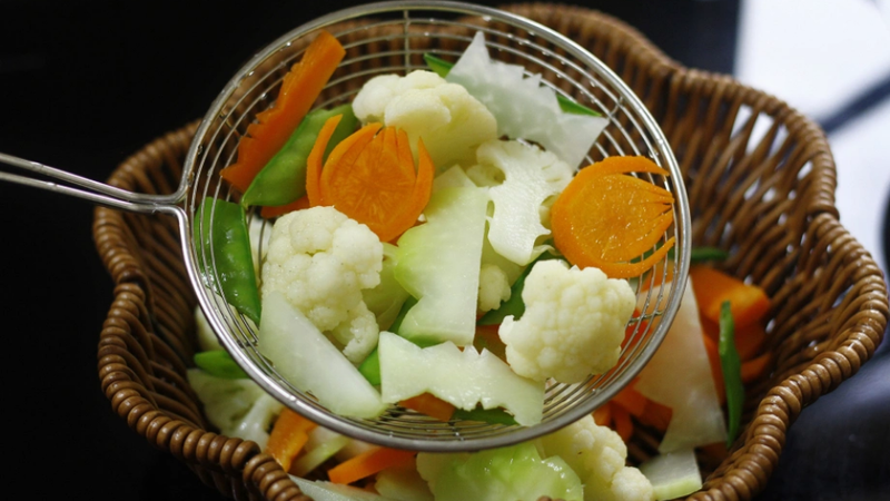 Cách làm bóng bì xào thập cẩm kiểu Bắc 4