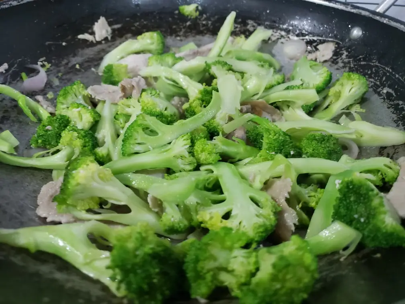 cách làm bông cải xào thịt ảnh 3