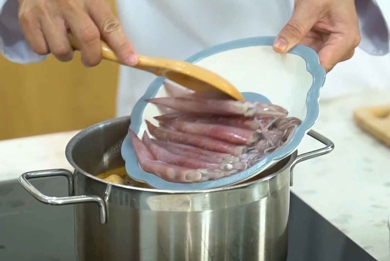 cách làm bún cá ngừ hộp hình 6