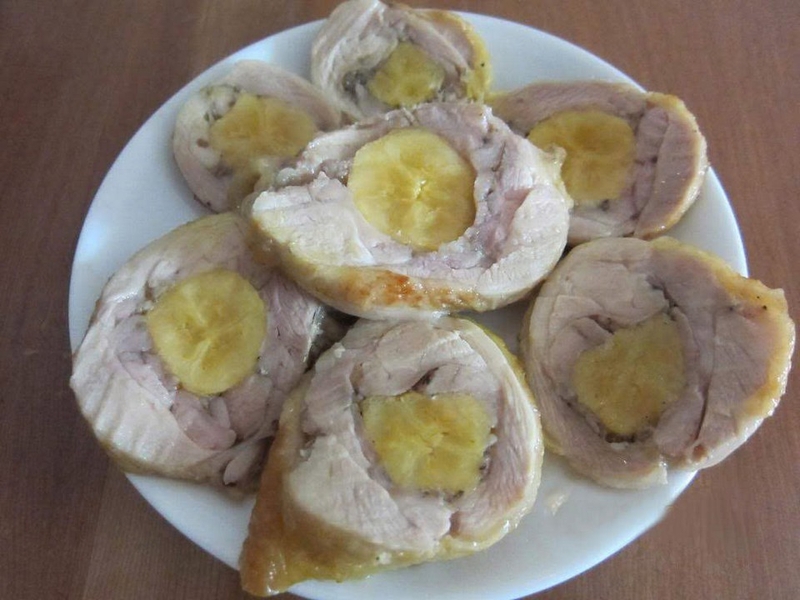Cách làm đùi gà rút xương nhồi chuối ảnh 5