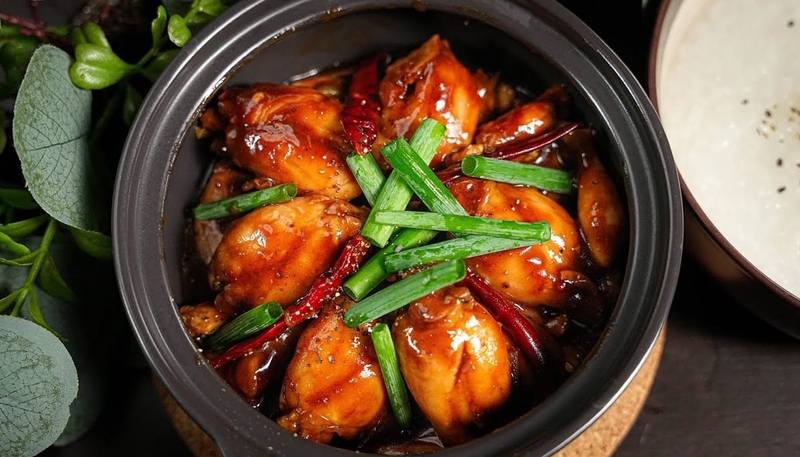 Ếch kho tộ (ảnh 1)