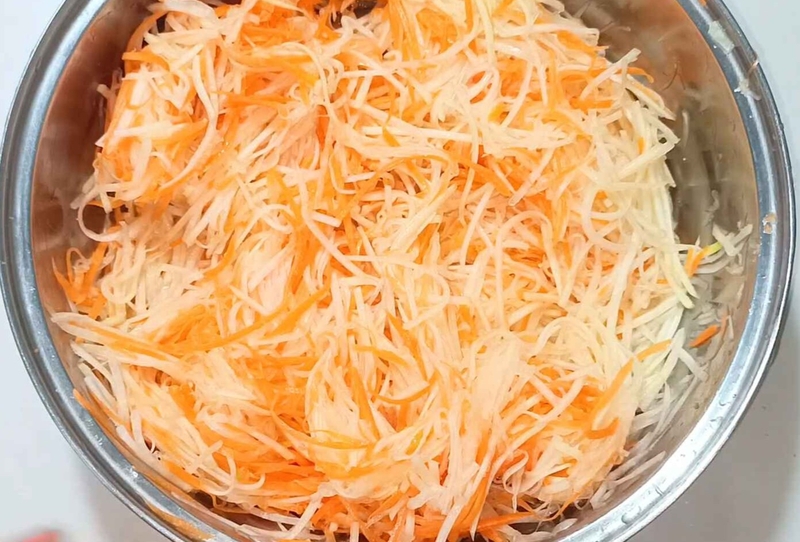 Để yên hỗn hợp trong khoảng 20 phút