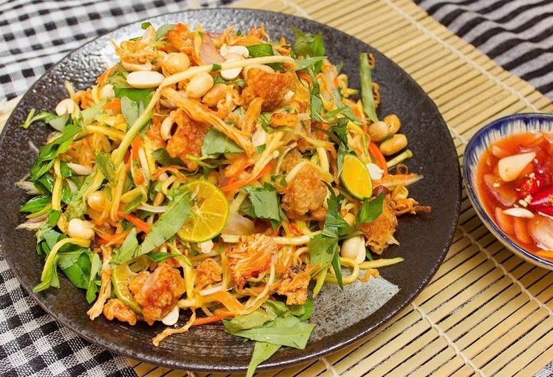 Cách làm gỏi xoài khô gà ảnh 6