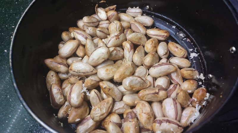 cách làm hạt mít rang muối ớt 8