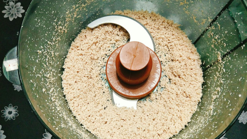 Cách làm hạt nêm từ thịt gà 4