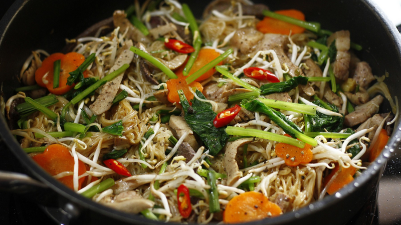 Cách làm hủ tiếu xào 4