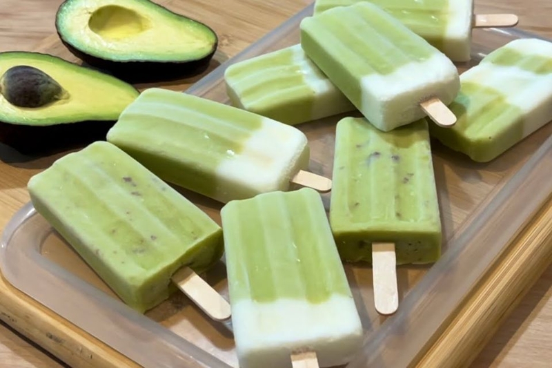 c&aacute;ch l&agrave;m kem bơ tại nh&agrave; (ảnh 5)