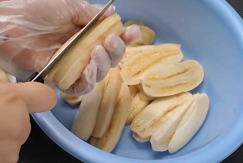 cách làm kem chuối nước cốt dừa hình 8