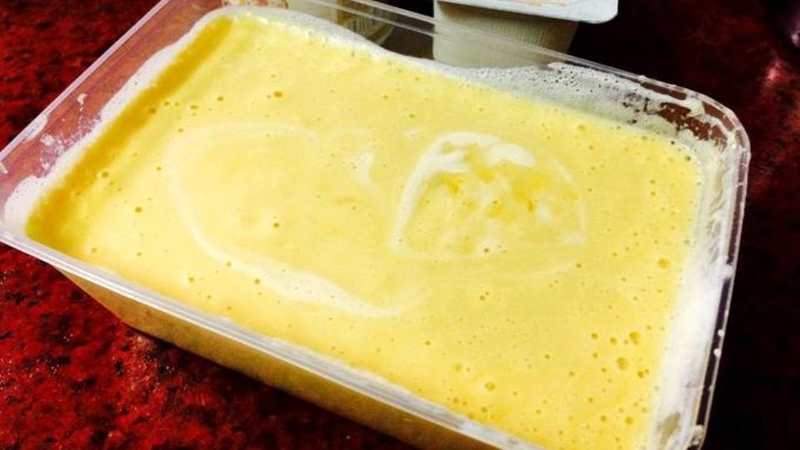 cách làm kem xoài bằng máy ép chậm 5
