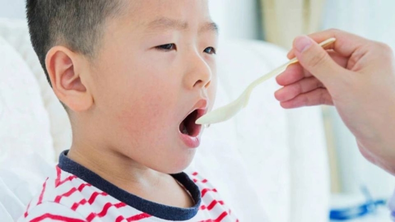 cách làm lá hẹ hấp đường phèn 5