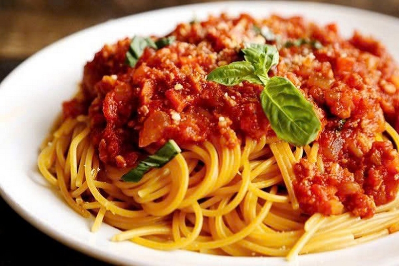 cách làm mỳ Spaghetti thịt bò sốt cà chua ảnh 6