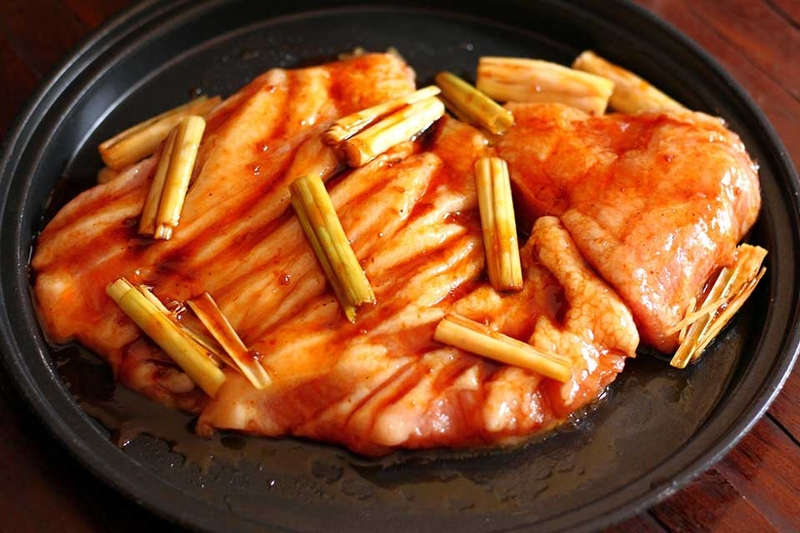 Cách làm nọng heo nướng - 06