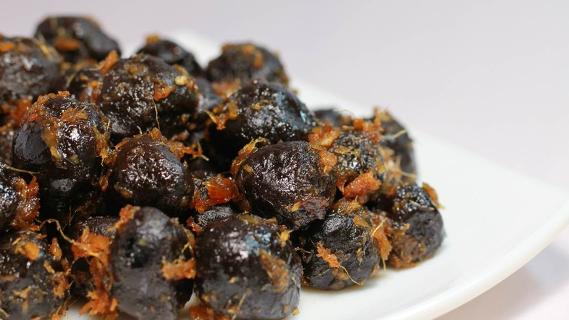 cách làm ô mai sấu xào gừng - hình 2