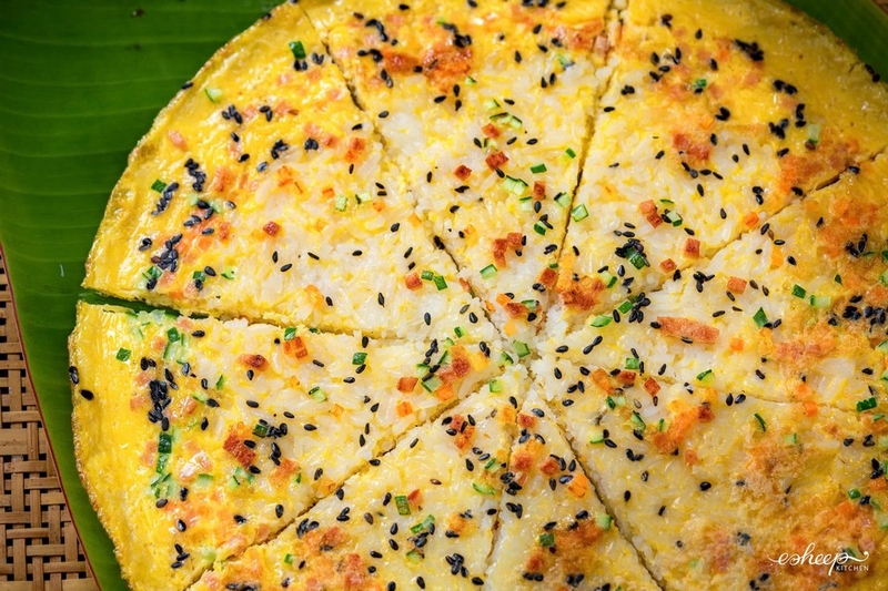 Cách làm pizza từ cơm nguội và chảo chống dính ảnh 4