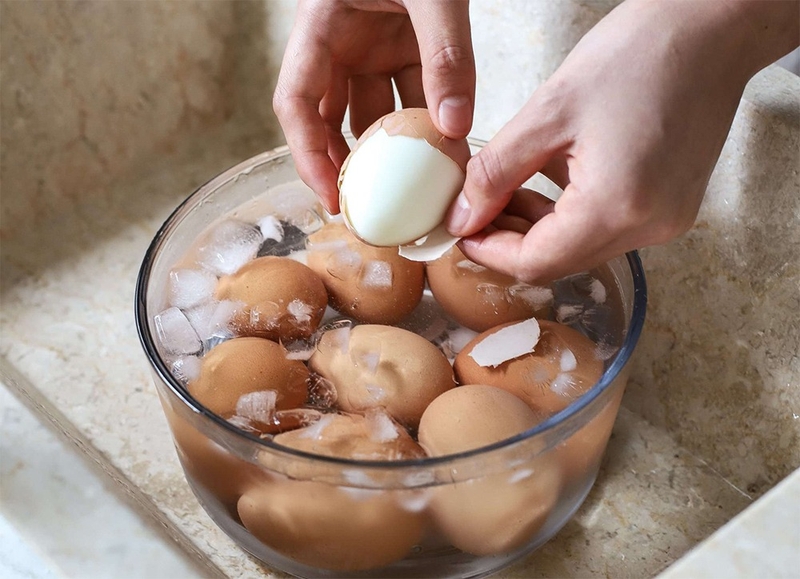 cách làm rau càng cua trộn trứng 2