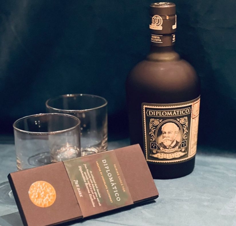 cach lam socola nhan ruou rum