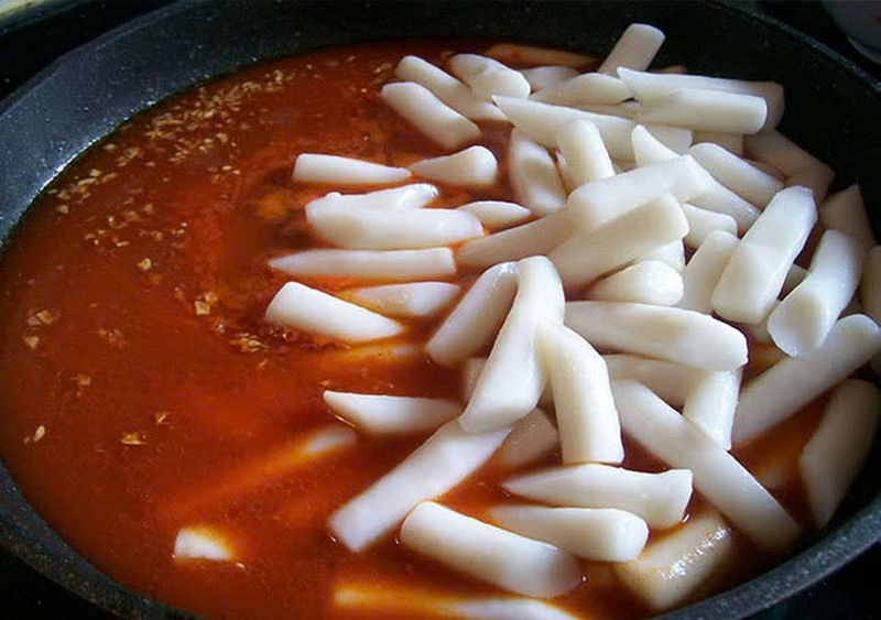 cách làm sốt tokbokki ảnh 8