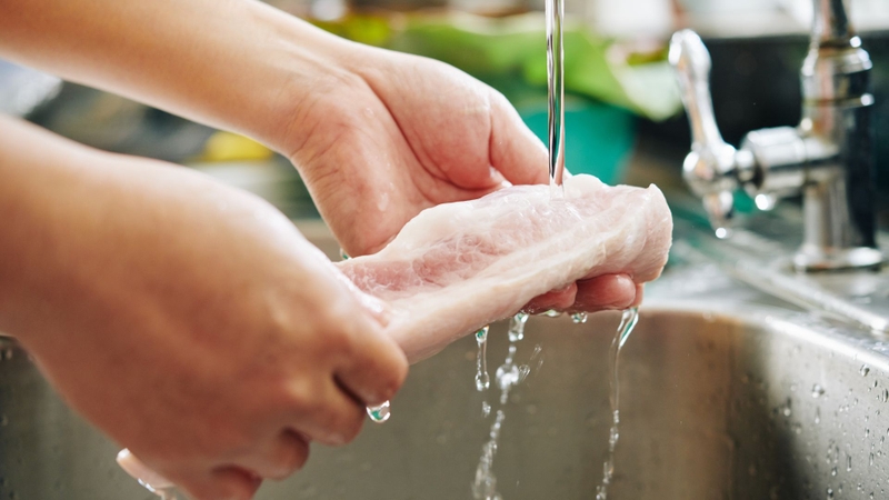 Sơ chế nguyên liệu