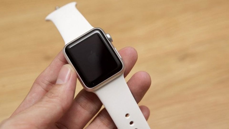 Cách lắp dây đồng hồ thông minh 4