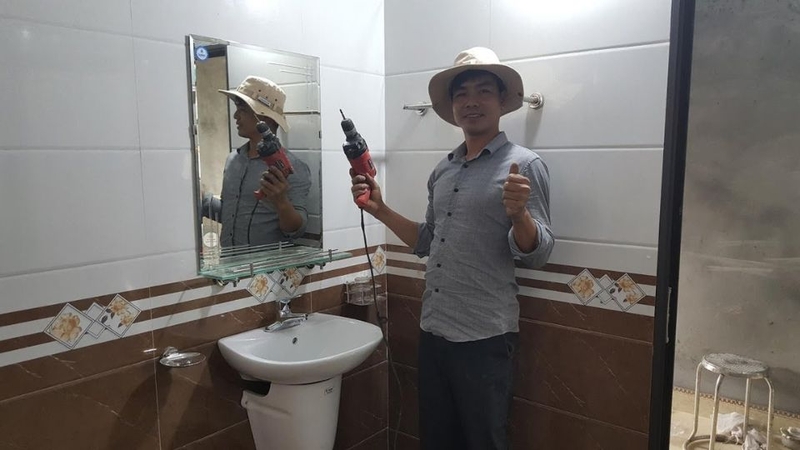 Bước 3: Lắp đặt gương