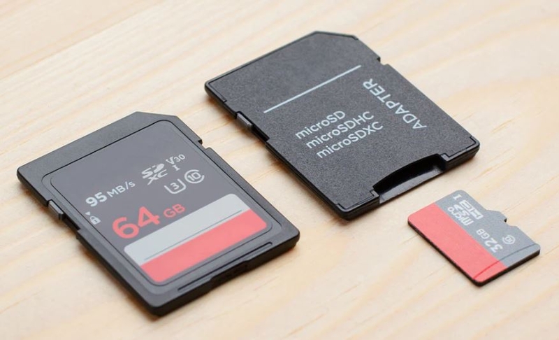 cách lắp thẻ nhớ vào camera Ezviz 2