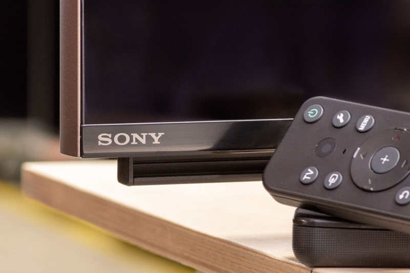 C&aacute;ch lau m&agrave;n h&igrave;nh tivi Sony - 02