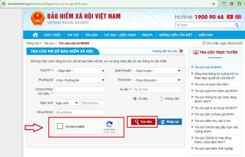 Bạn cần bấm vào ô "Tôi không phải là người máy"