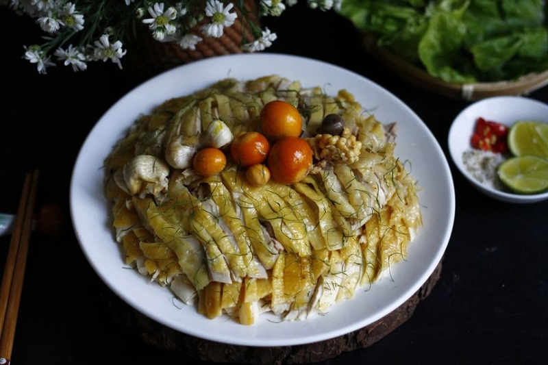 Cách luộc và lọc gà đẹp mắt 7