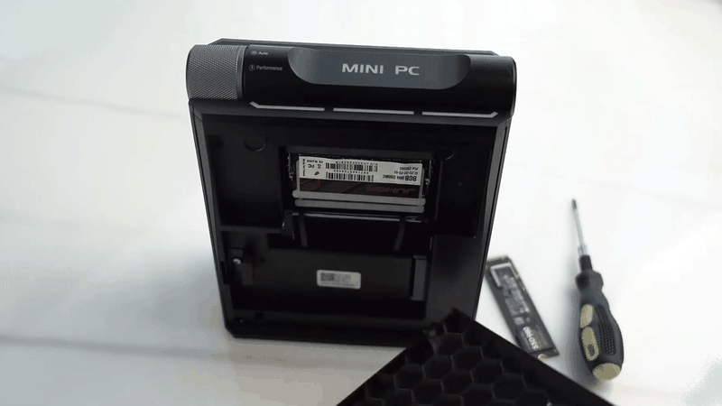 Mở vỏ Mini PC