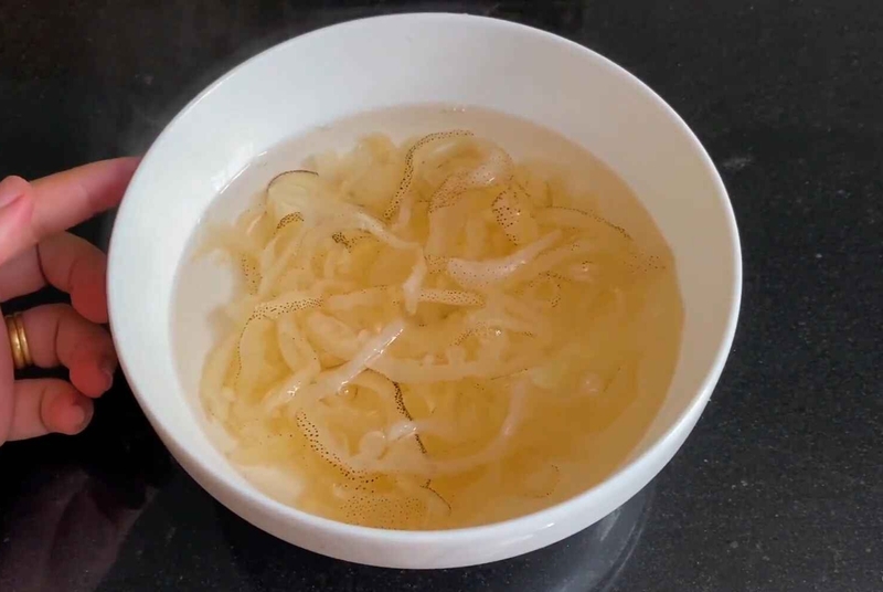 Cách nấu bún cá sứa Nha Trang ngon chuẩn vị