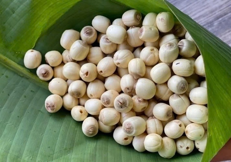Nguyên liệu cho cháo vịt đậu xanh hạt sen