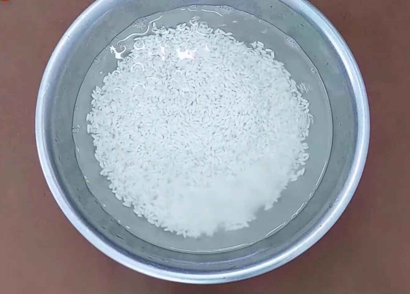 Cách nấu chè đậu trắng bằng nồi cơm điện 4