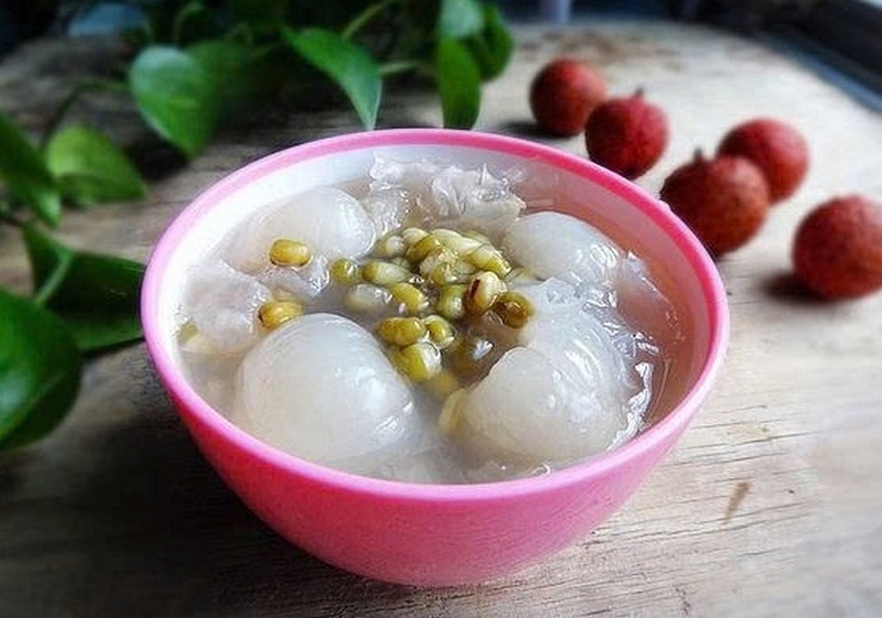 Cách nấu chè vải đậu xanh ảnh 1