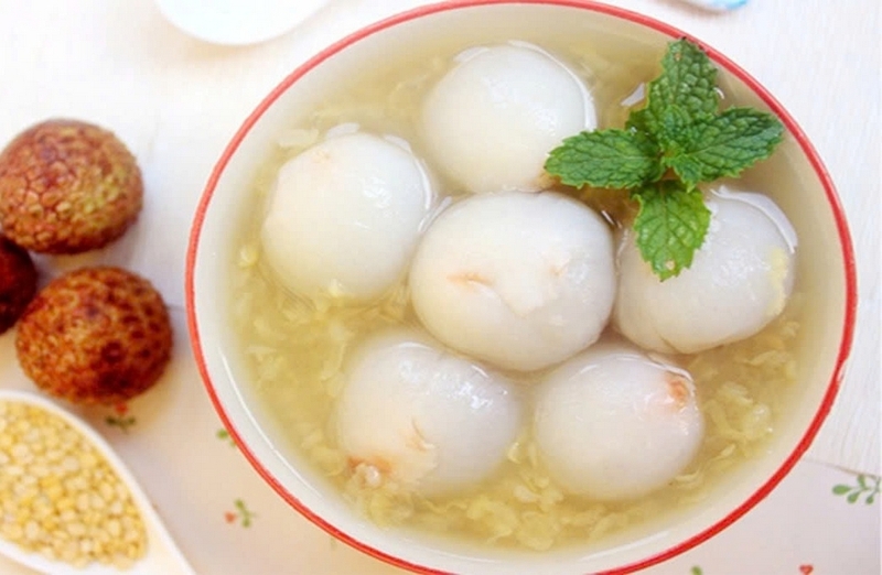 Cách nấu chè vải đậu xanh ảnh 4