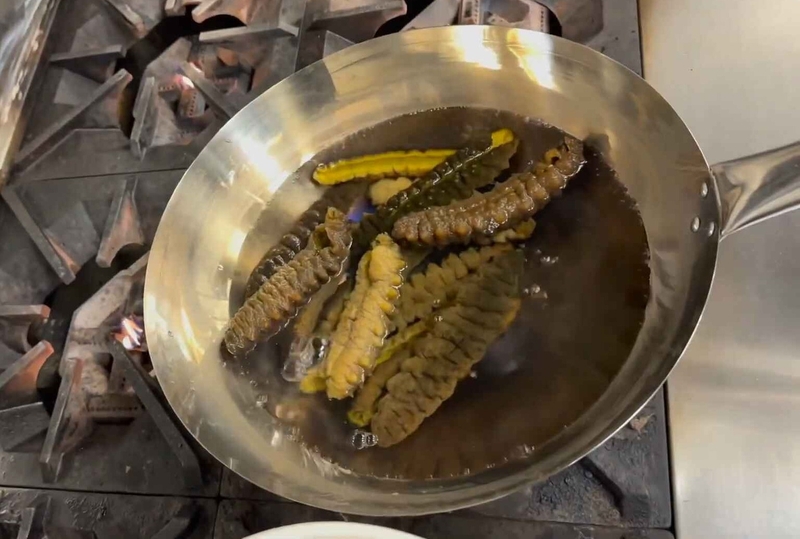 cách nấu hải sâm hầm thuốc bắc 8