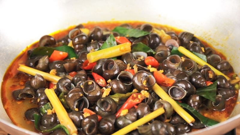 Ốc xào tỏi ớt