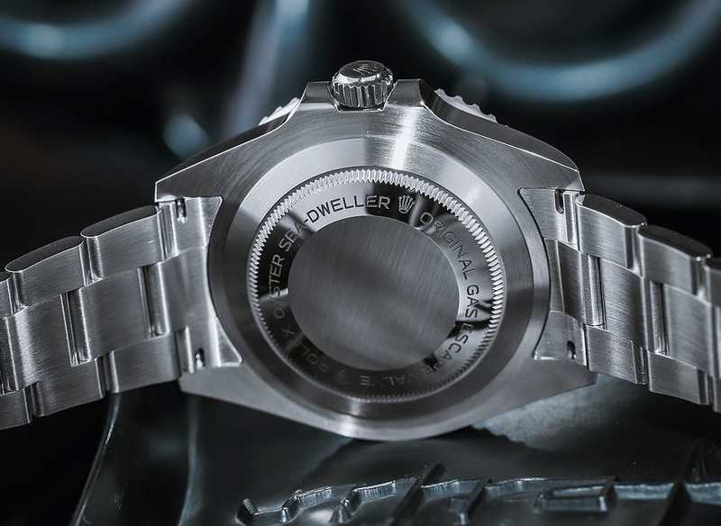 cách nhận biết đồng hồ Rolex chính hãng 16
